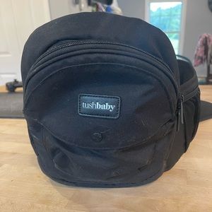 Tushbaby hip carrier, like new.
